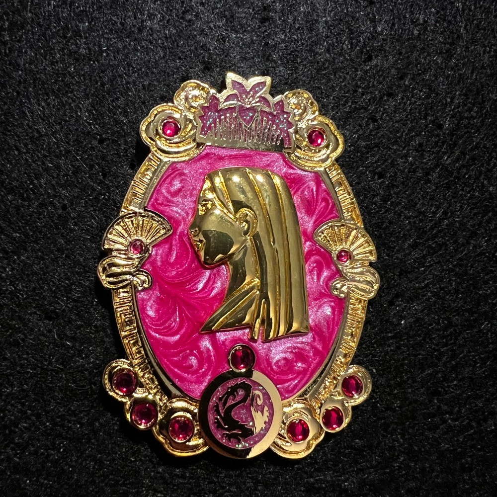 Disney Princess Mulan Enamel Pin - Pink and Gold Design - Picture 4 of 5
